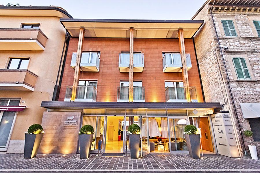 Dal Moro Gallery Hotel Assisi Exterior foto